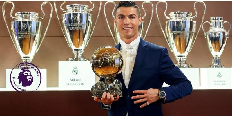 Ngoài 5 bóng vàng, Ronaldo còn có nhiều cúp C1