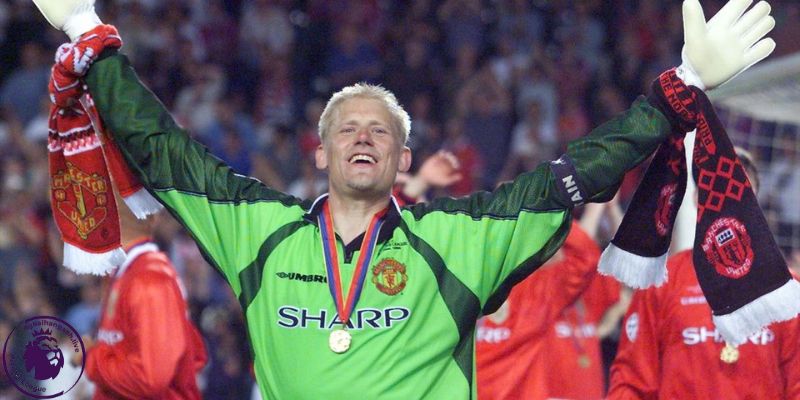 Thủ môn vĩ đại nhất Mu Peter Schmeichel