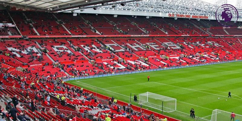 Old Trafford - nơi chứng kiến lịch sử hàng trăm năm của Quỷ đỏ 